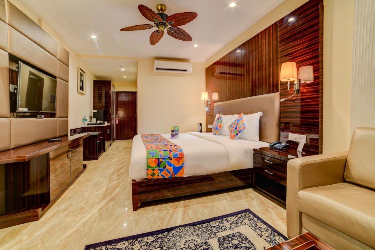 Fabhotel Prime Sarala Crown With Pool - Nr Calangute Beach المظهر الخارجي الصورة