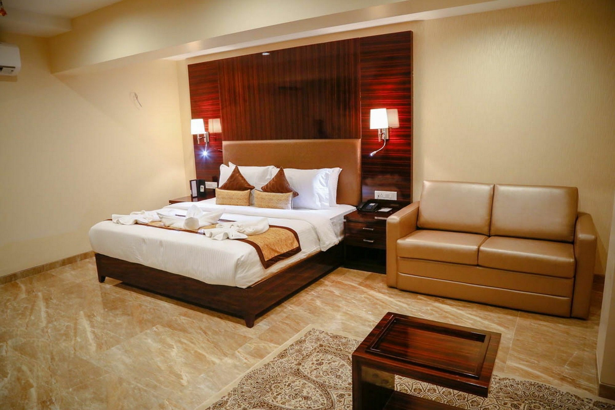 Fabhotel Prime Sarala Crown With Pool - Nr Calangute Beach المظهر الخارجي الصورة